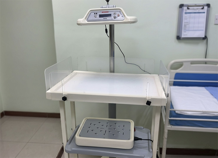Safe Newborn Care with Advanced Phototherapy