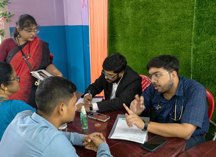 Team Healthycian Hosts Successful Medical Camp at 10 Pally, Ramrajatala